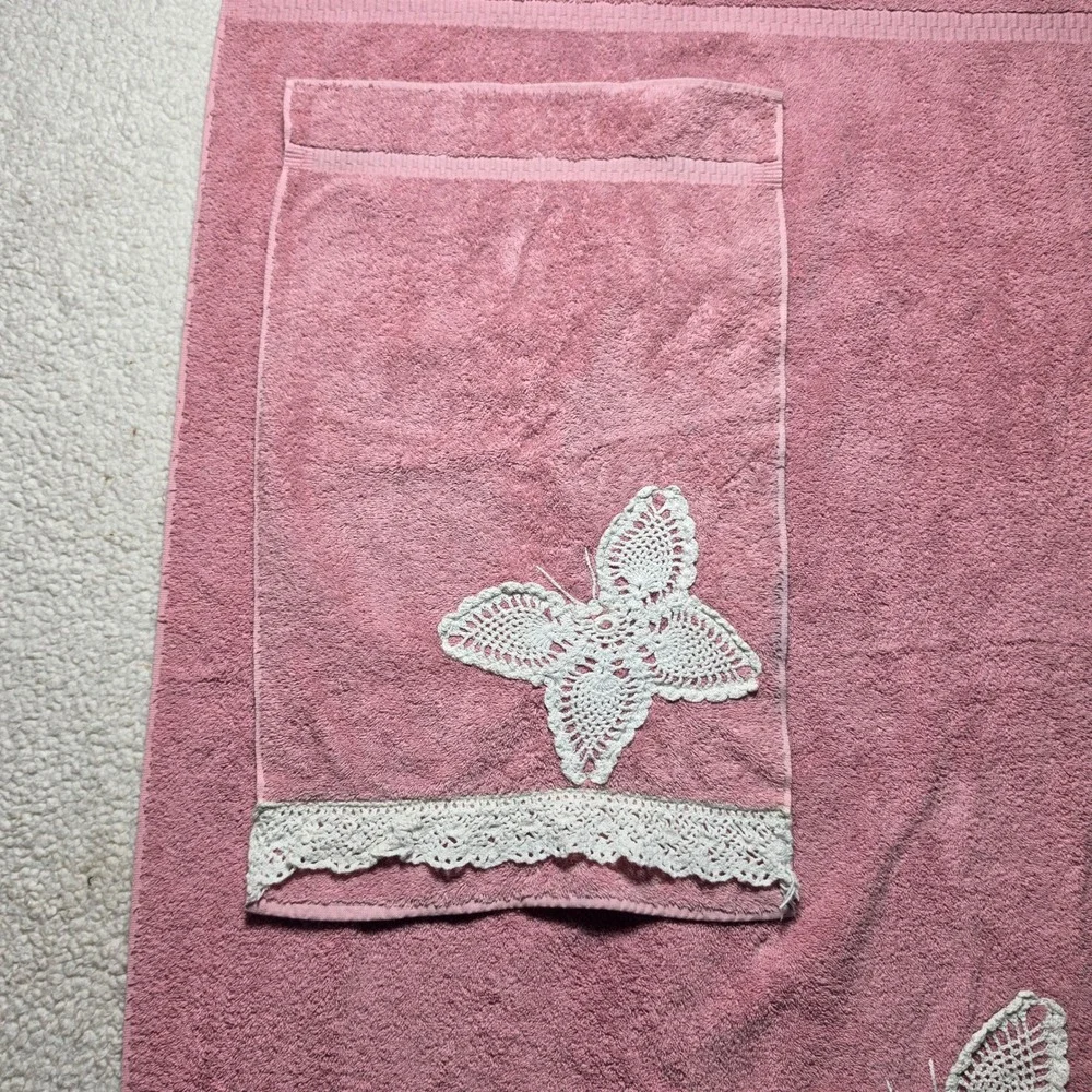 Vintage Cannon Pink Cotton Towel Set Butterfly Crochet Lace Trim Made in USA